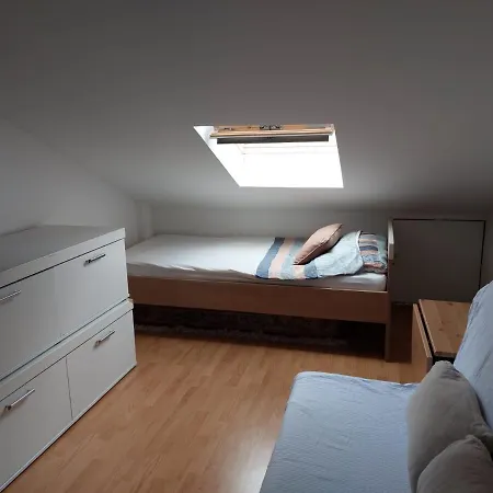 Artsy Nest With A Panoramic View, Apartman Omis
